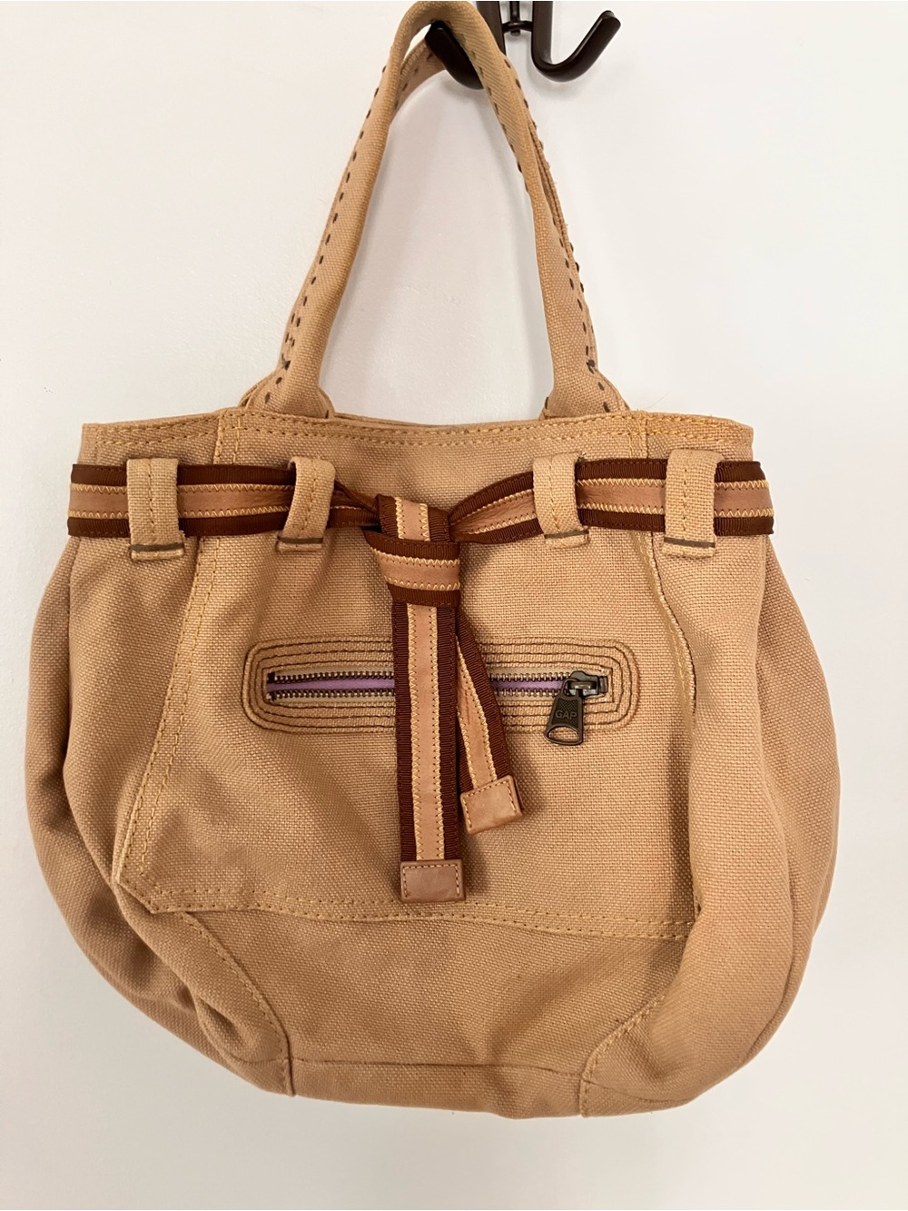 Gap1969 Canvas Shoulder Bag in Tan with Brown Trim. Purple interior.